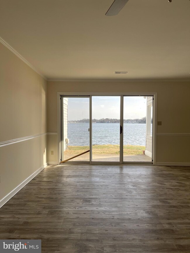 117 Lynnhaven Ct, Colonial Beach, VA 22443 - photo 6