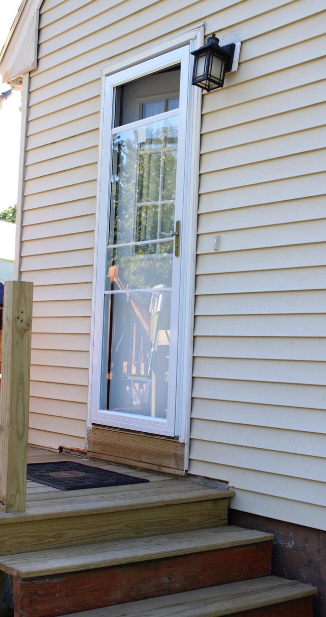 5 side door