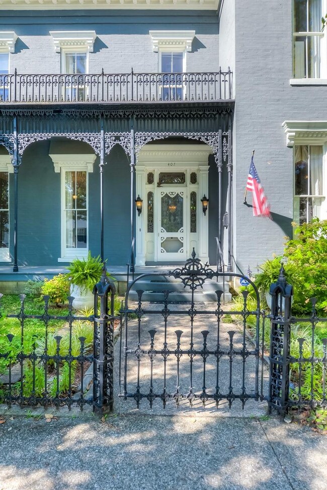 407 W Main St, Frankfort, KY 40601 - photo 5