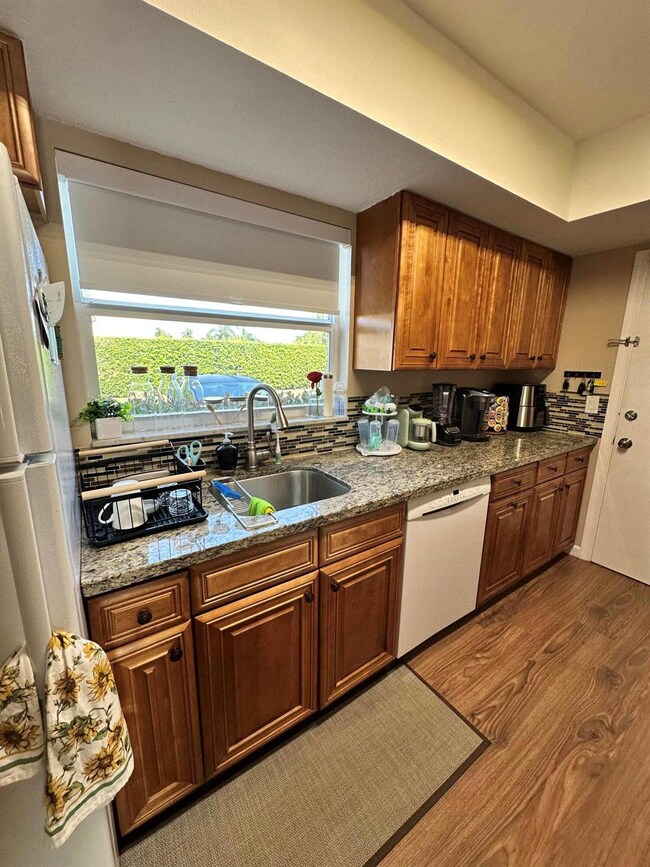 2011 S Seacrest Blvd unit A, Boynton Beach, FL 33435 - photo 4