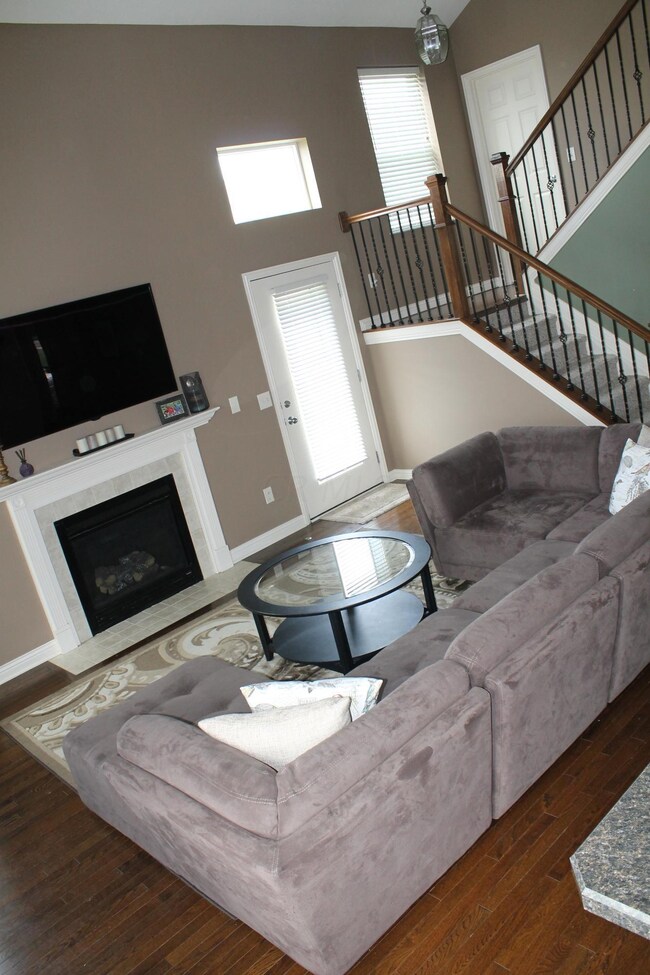 May 2014 Renee & House 260
