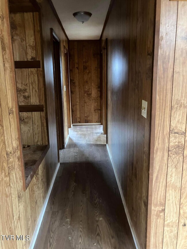 8135 McDonald Rd, Mohawk, TN 37810 - photo 3