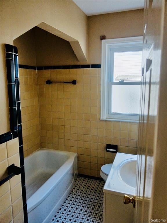 21465 Syracuse Ave, Warren, MI 48091 - photo 5