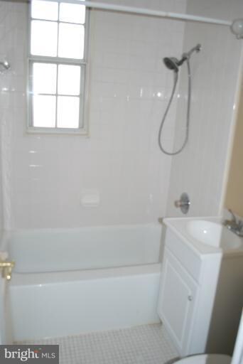 230 N Thomas St unit 2302, Arlington, VA 22203 - photo 5