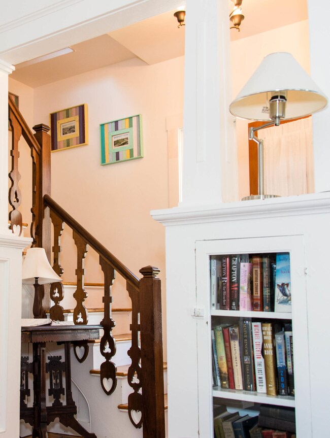 22 Narragansett Ave, Edgartown, MA 02539 - photo 7