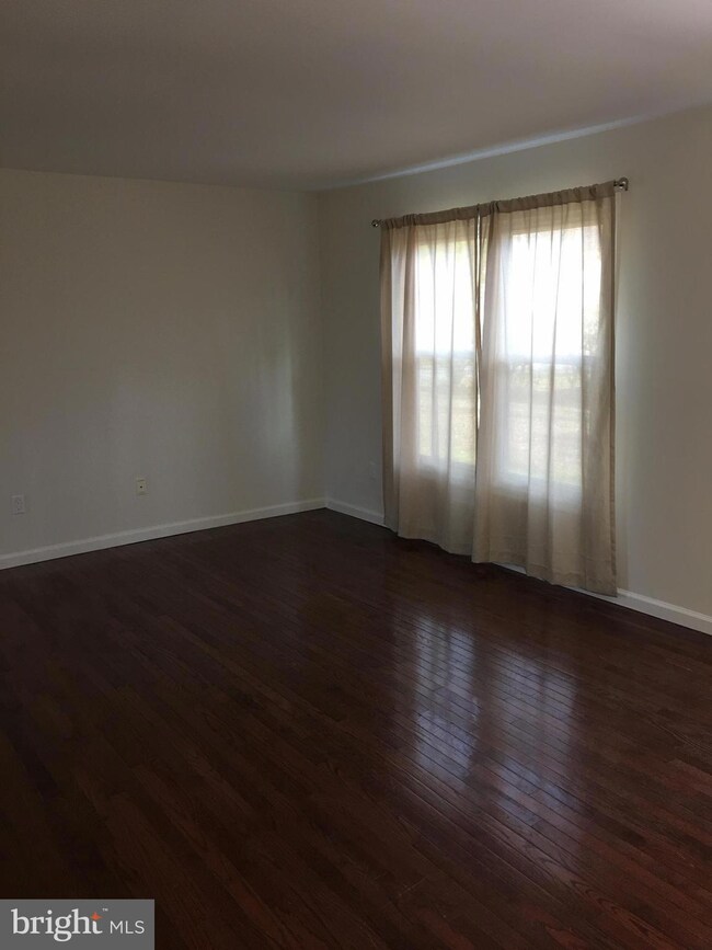 300 Ironshire Place, Fort Washington, MD 20744 - photo 4