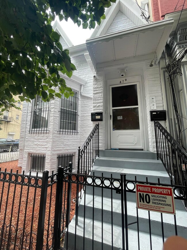 579 Jersey Ave, Jersey City, NJ 07302 - photo 2