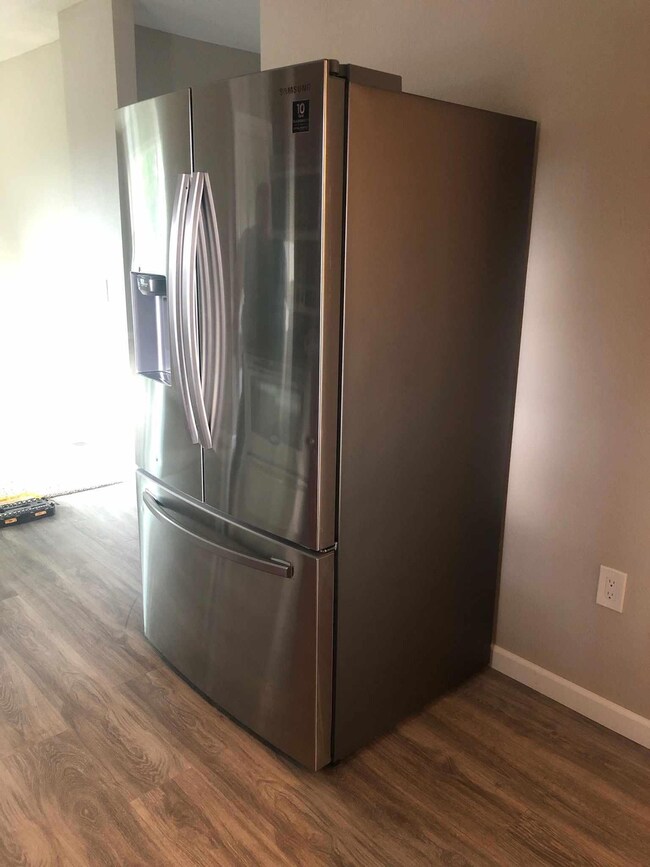 619 Hope Ln, Albert Lea, MN 56007 - photo 4