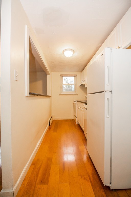 95 Chestnut St unit 1B, Brookline, MA 02445 - photo 5
