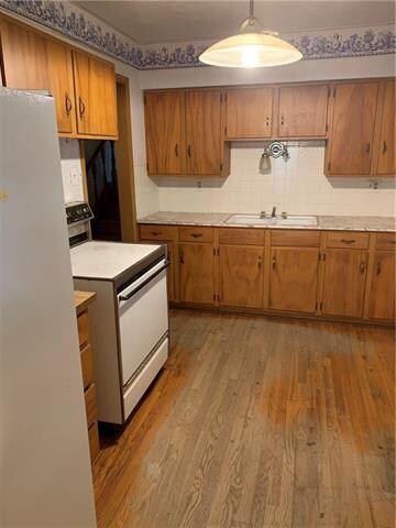 12004 W 68th Terrace, Shawnee, KS 66216 - photo 2