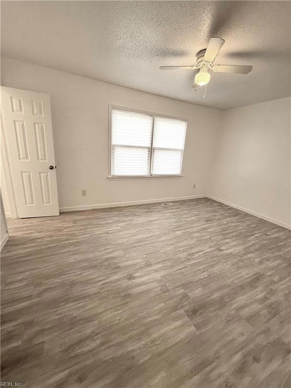 3953 Kiwanis Loop, Virginia Beach, VA 23456 - photo 6