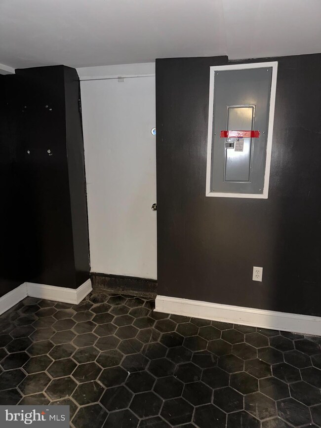 2706 Westfield Ave, Baltimore, MD 21214 - photo 6