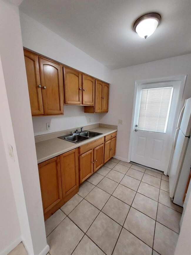 1023 Louisiana Ave unit 2, Sebastian, FL 32958 - photo 3