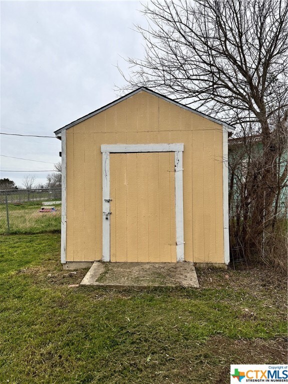 3340 Dacy Ln unit 3, Kyle, TX 78640 - photo 4