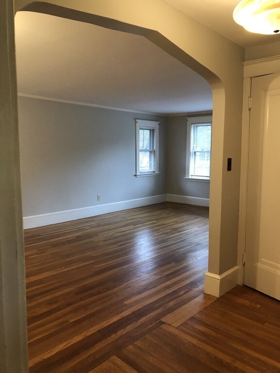 16 Buchanan Cir unit 2, Lynn, MA 01902 - photo 6