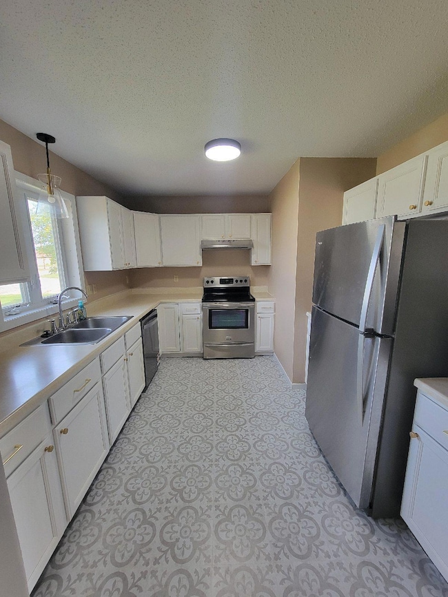 815 6th Ave NE, Perham, MN 56573 - photo 5