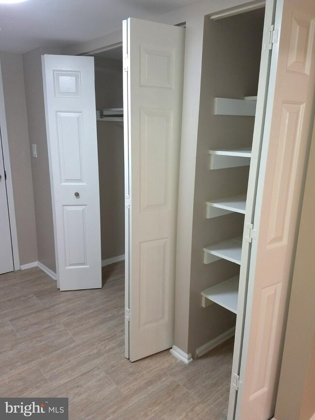 2903 Fallstaff Rd unit 603, Baltimore, MD 21209 - photo 3