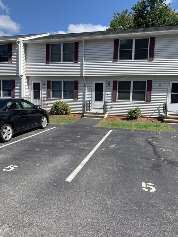 91 Donohue Rd unit 5, Dracut, MA 01826 - photo 2