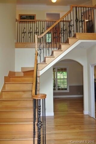 27 Mountain Shadows Dr, Leicester, NC 28748 - photo 7