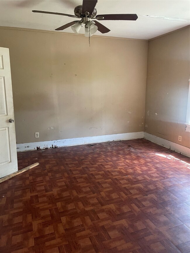 7303 Shotwell St, Houston, TX 77028 - photo 7