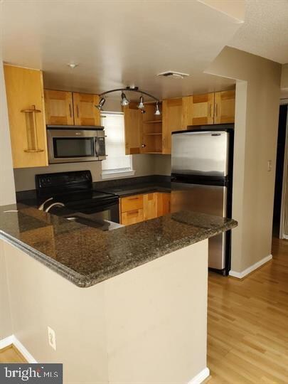 7915 Bayshore Dr unit 602, Laurel, MD 20707 - photo 5