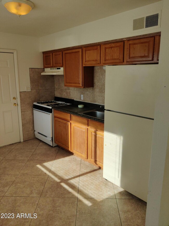 Kitchen_1 (14)
