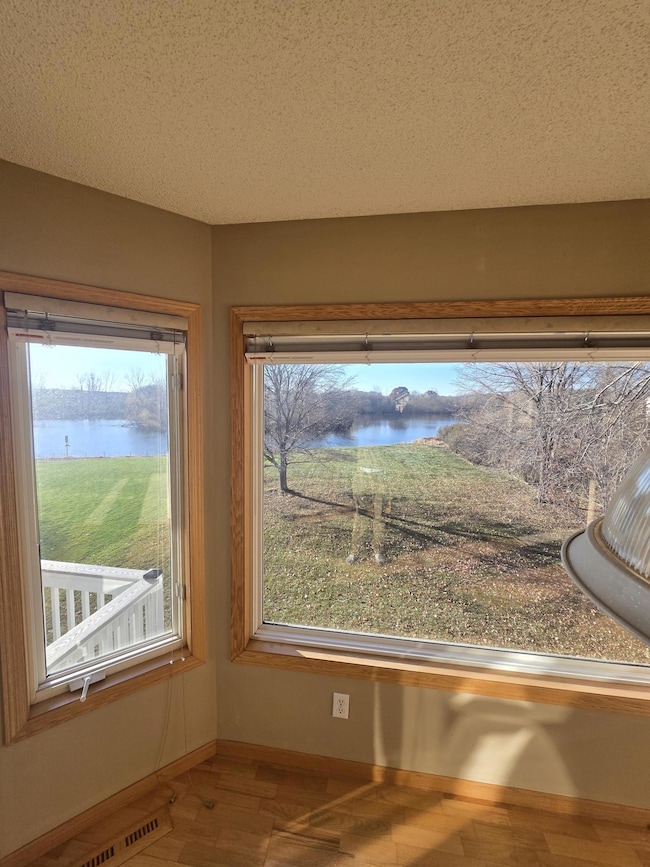 8798 Dunkirk Ct NE, Minneapolis, MN 55449 - photo 5