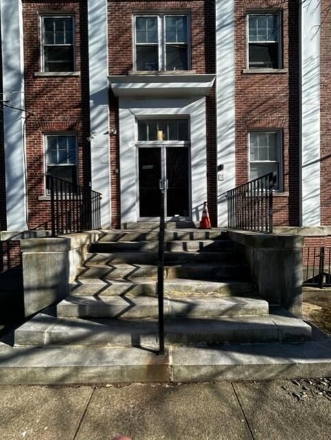 1050 Main St unit 12, West Warwick, RI 02893 - photo 2