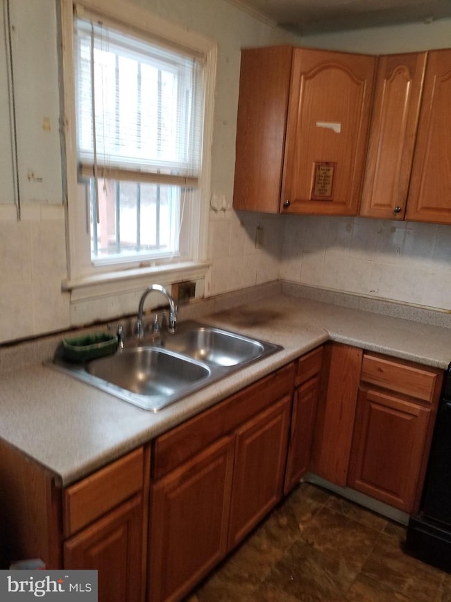 408 Zelma Ave, Capitol Heights, MD 20743 - photo 3