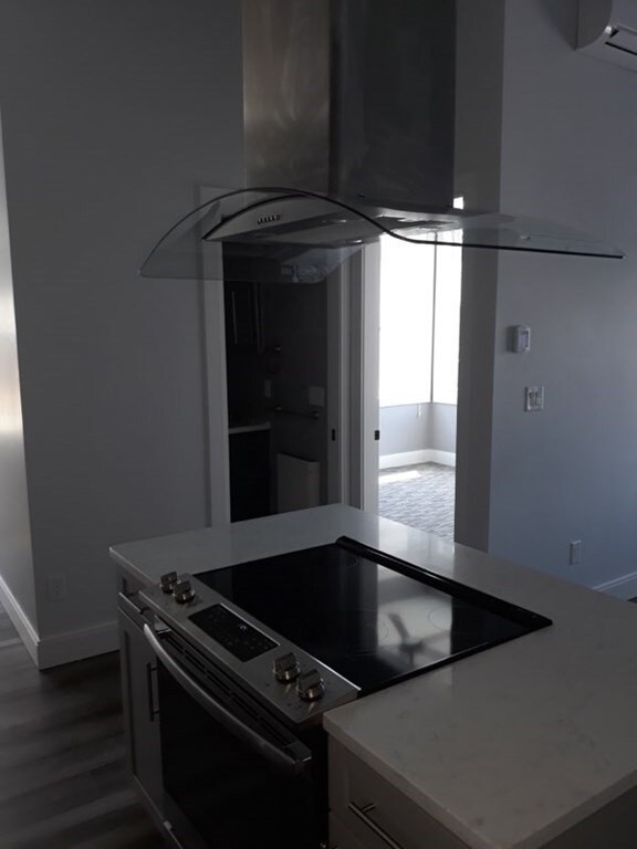 189 Washington Ave unit 5, Chelsea, MA 02150 - photo 4