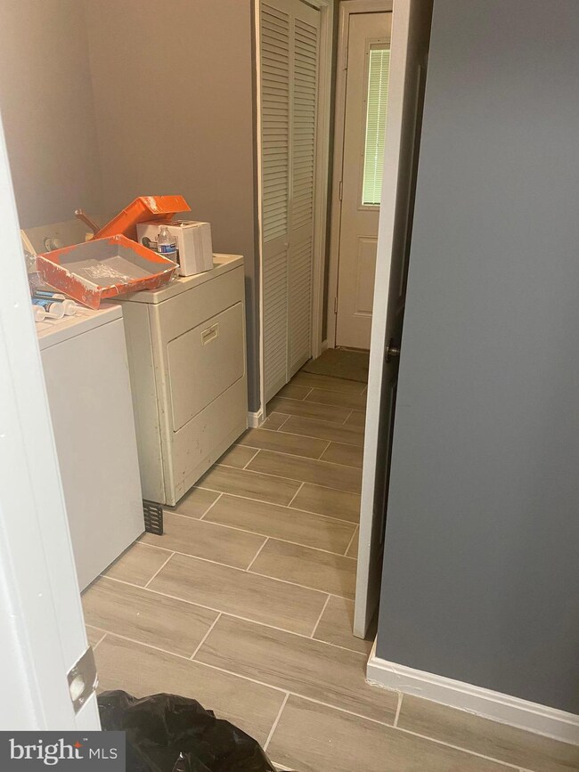 9500 Mazzoni Ave, Lanham, MD 20706 - photo 4