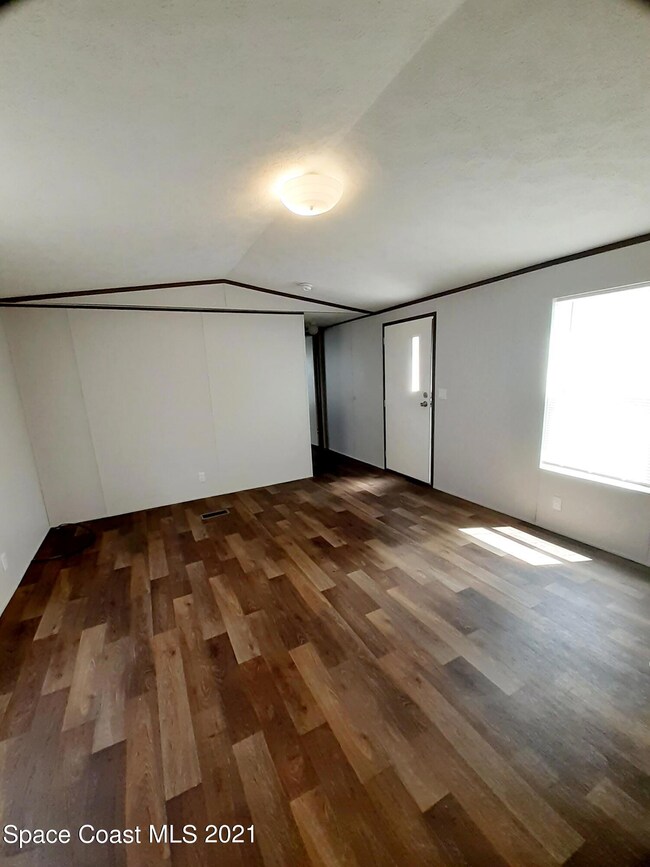 1632 Ridge Dr, Cocoa, FL 32926 - photo 4