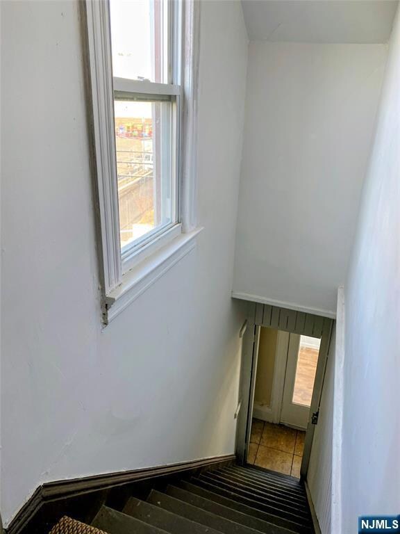 12 Hopper St, Paterson, NJ 07522 - photo 7