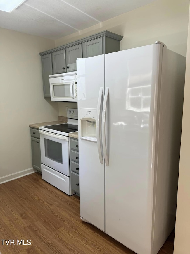 617 Hazel St unit 301, Johnson City, TN 37604 - photo 4