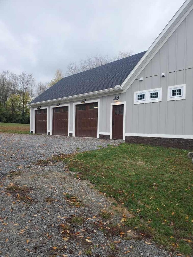 5015 Chinquapin Ln, Mays Lick, KY 41055 - photo 4