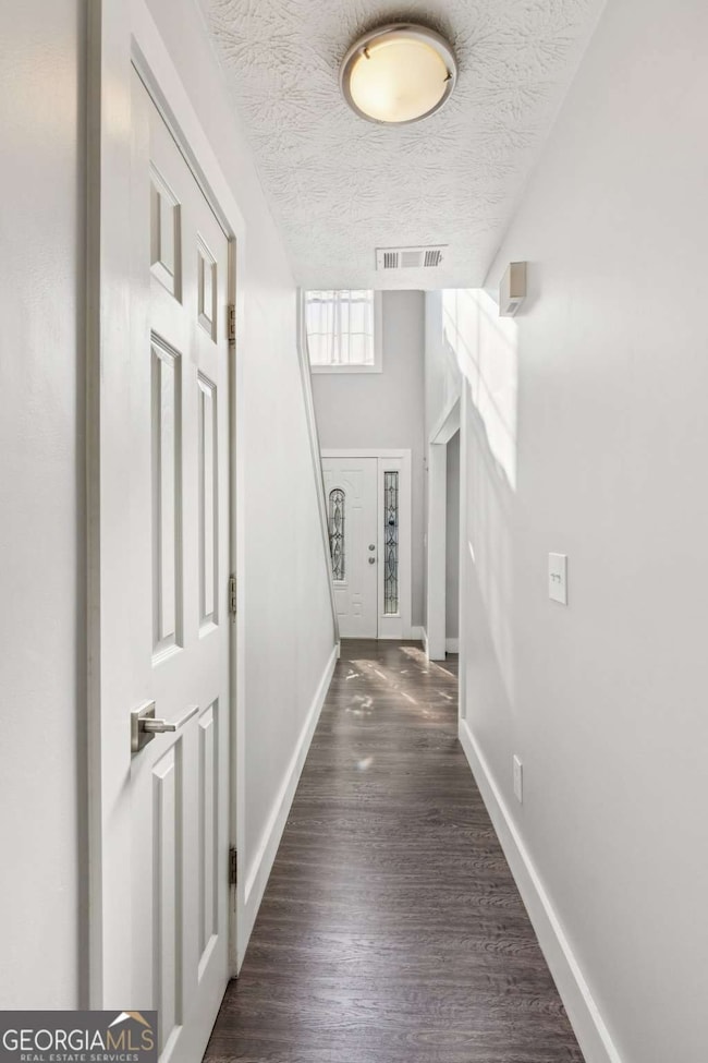 2275 Eagle Pointe Ct, Lawrenceville, GA 30044 - photo 3