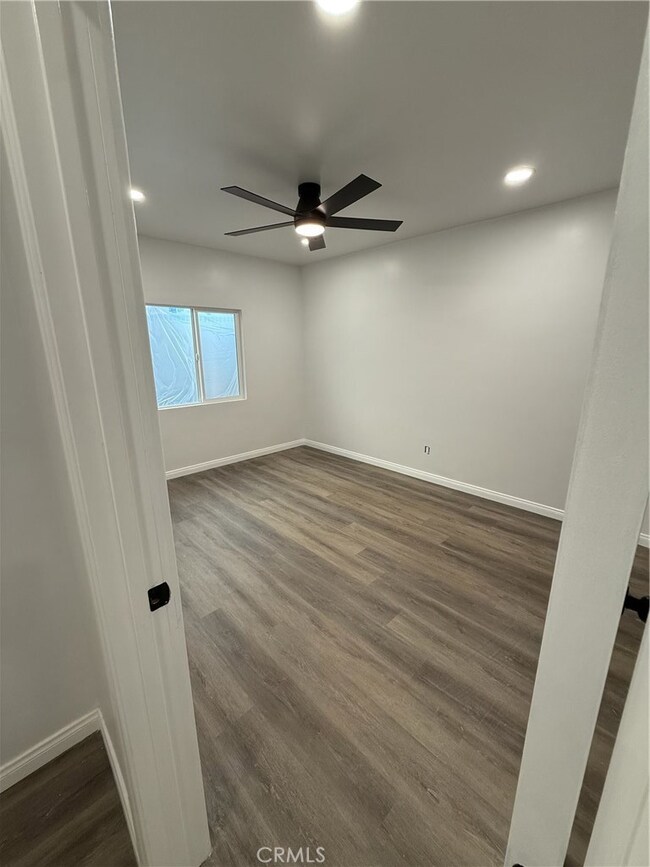 932 S 5th St unit 2, Montebello, CA 90640 - photo 6