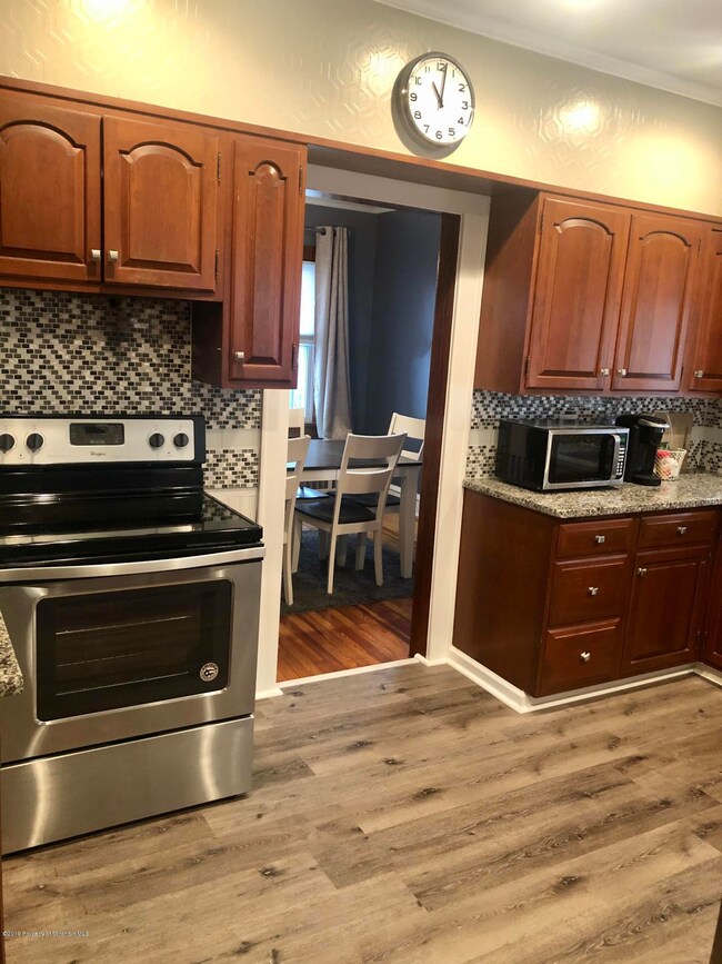 309 Stafford Ave, Scranton, PA 18505 - photo 5