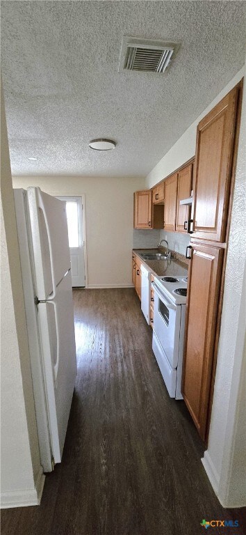 801 N 19th St, Copperas Cove, TX 76522 - photo 7