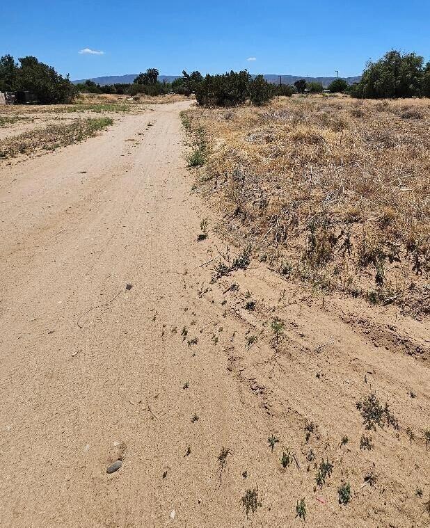 dirt rd