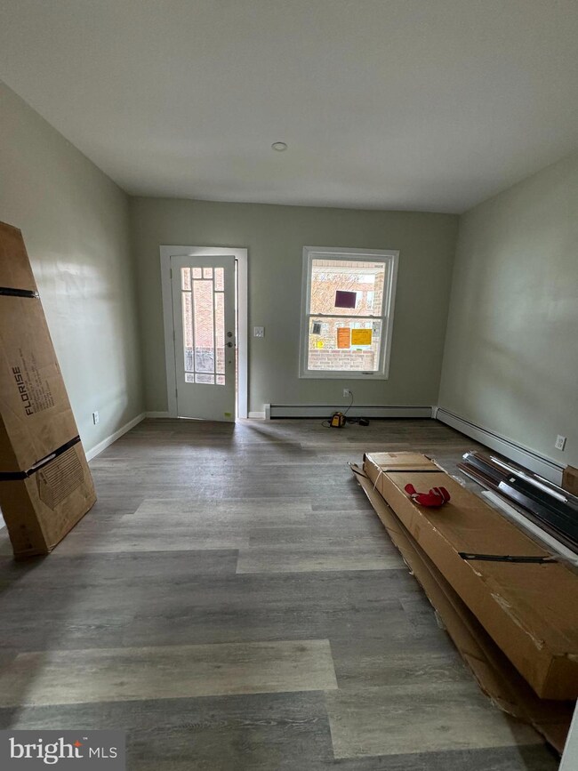 816 W 3rd St, Hazleton, PA 18201 - photo 4