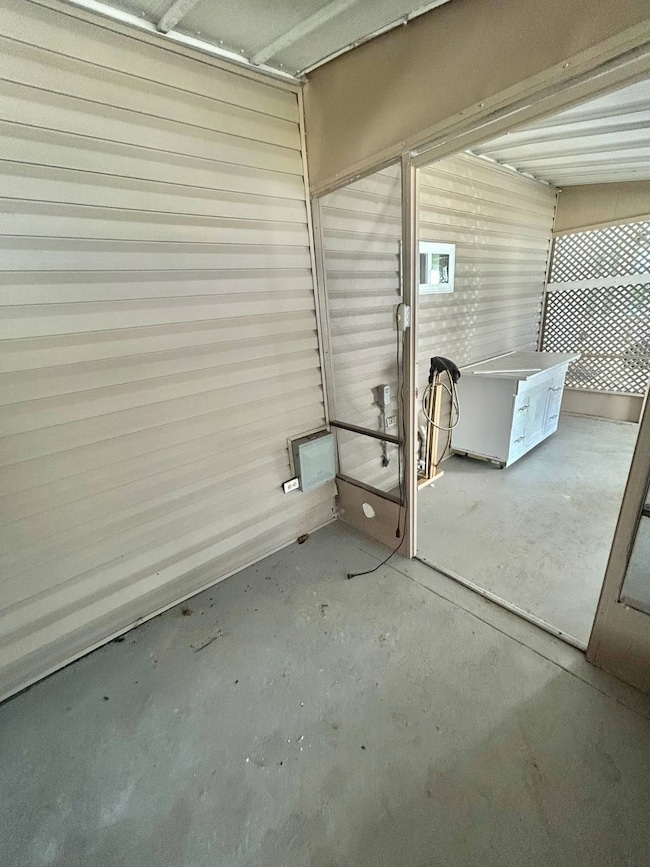 200 Fun Ave, Bradenton, FL 34208 - photo 7