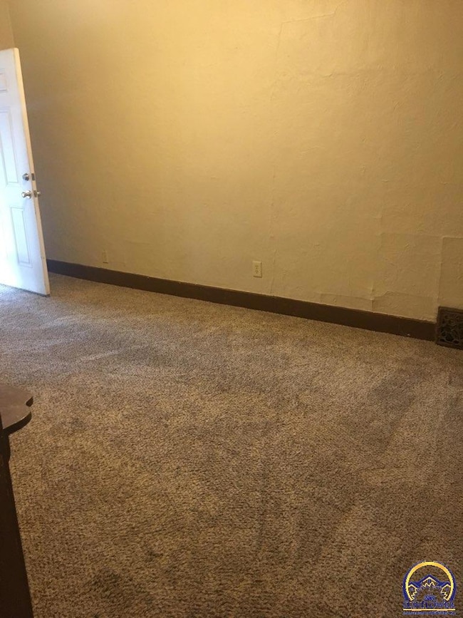 615 SW High Ave, Topeka, KS 66606 - photo 6