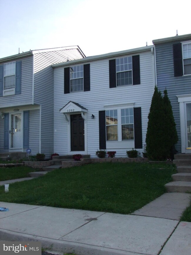 1202 Valley Leaf Ct, Edgewood, MD 21040 - photo 2