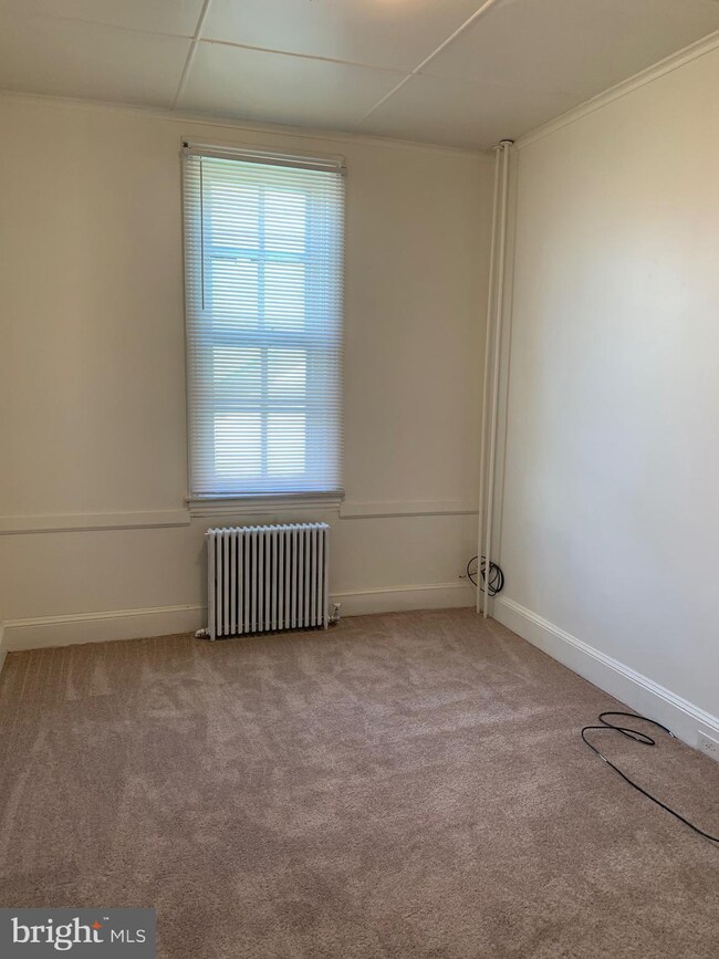 4691 Horseshoe Pike unit 11, Honey Brook, PA 19344 - photo 6