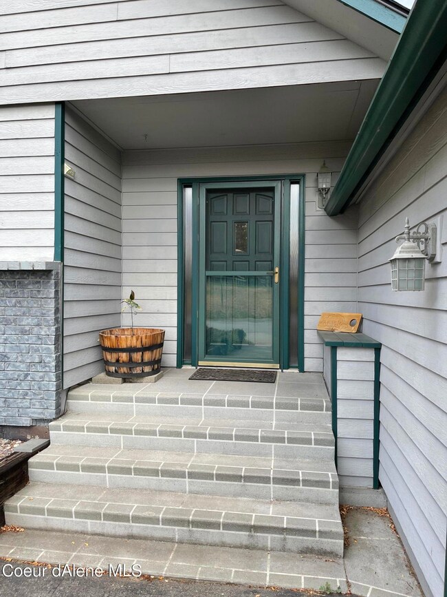 475 Campbell Point Rd, Laclede, ID 83841 - photo 5