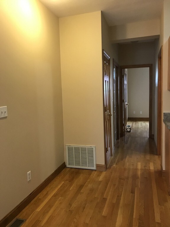 11 Loring St, Boston, MA 02127 - photo 3