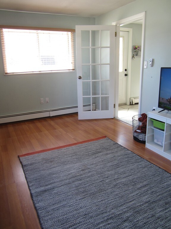 86 Nicholas Rd, Framingham, MA 01701 - photo 6