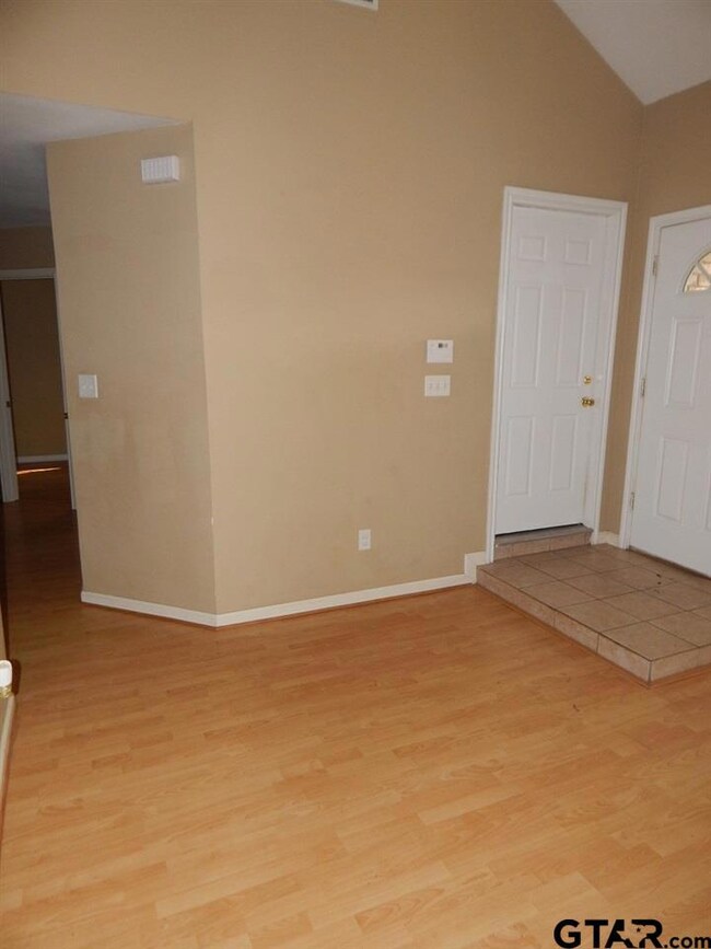 1906 1906 Belmont, Tyler, TX 75701 - photo 2