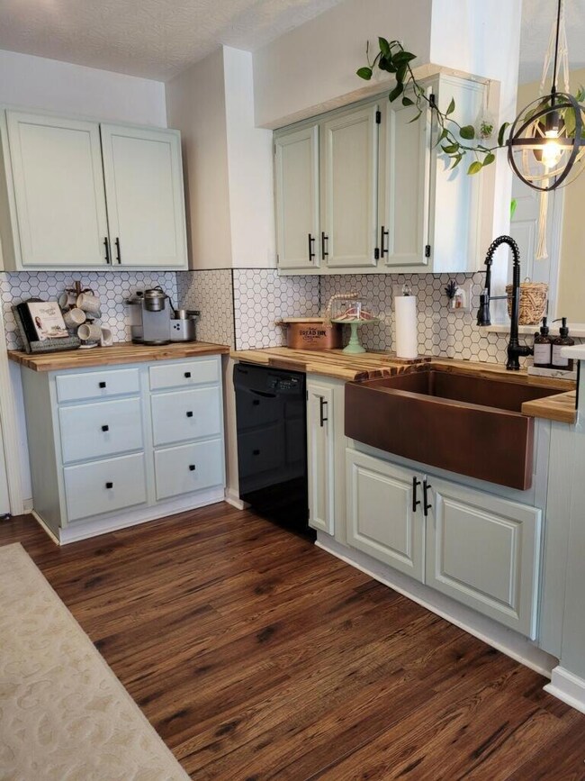 301 Southside Way, Nicholasville, KY 40356 - photo 4